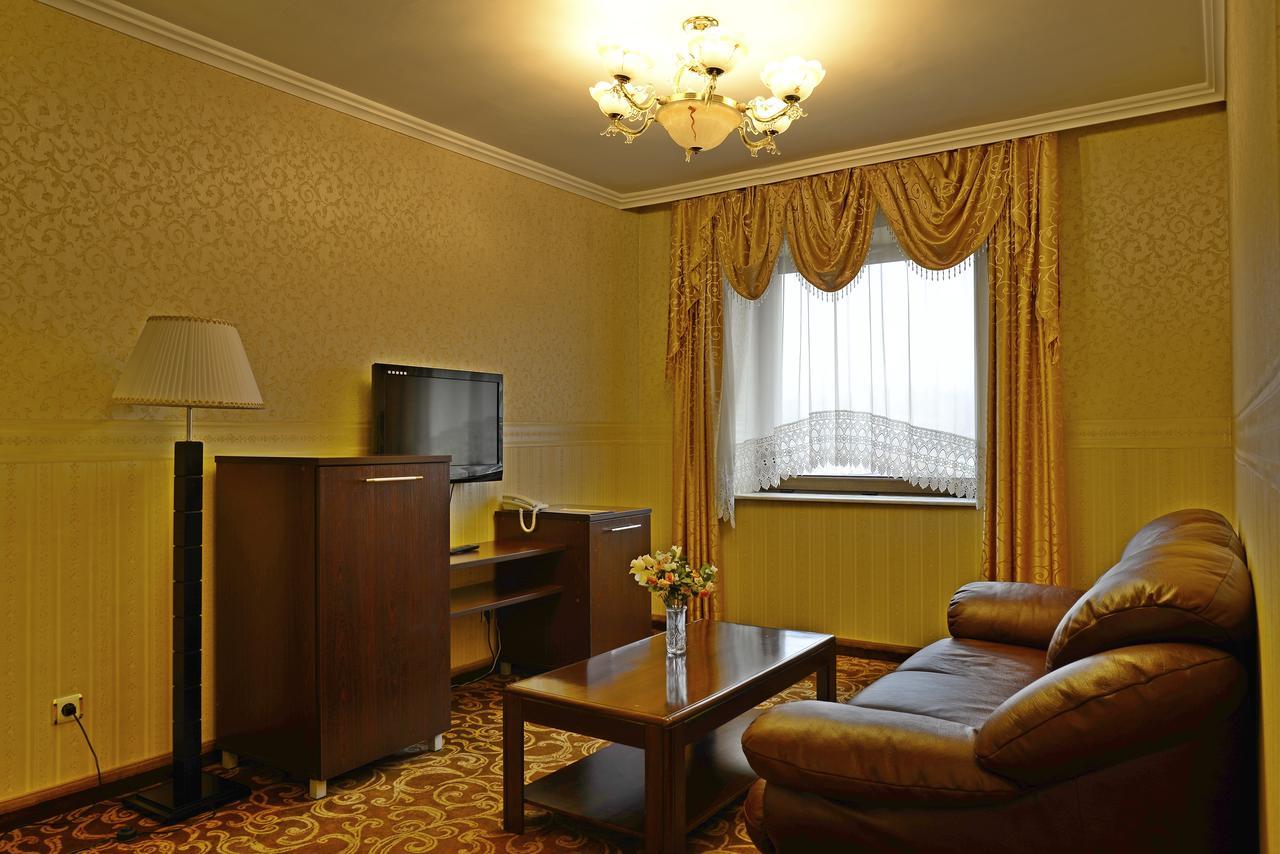 Merian Palace Hotel Stara Zagora Extérieur photo