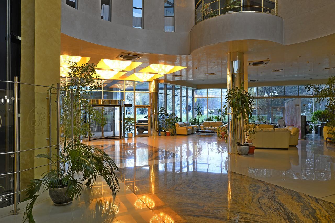 Merian Palace Hotel Stara Zagora Extérieur photo