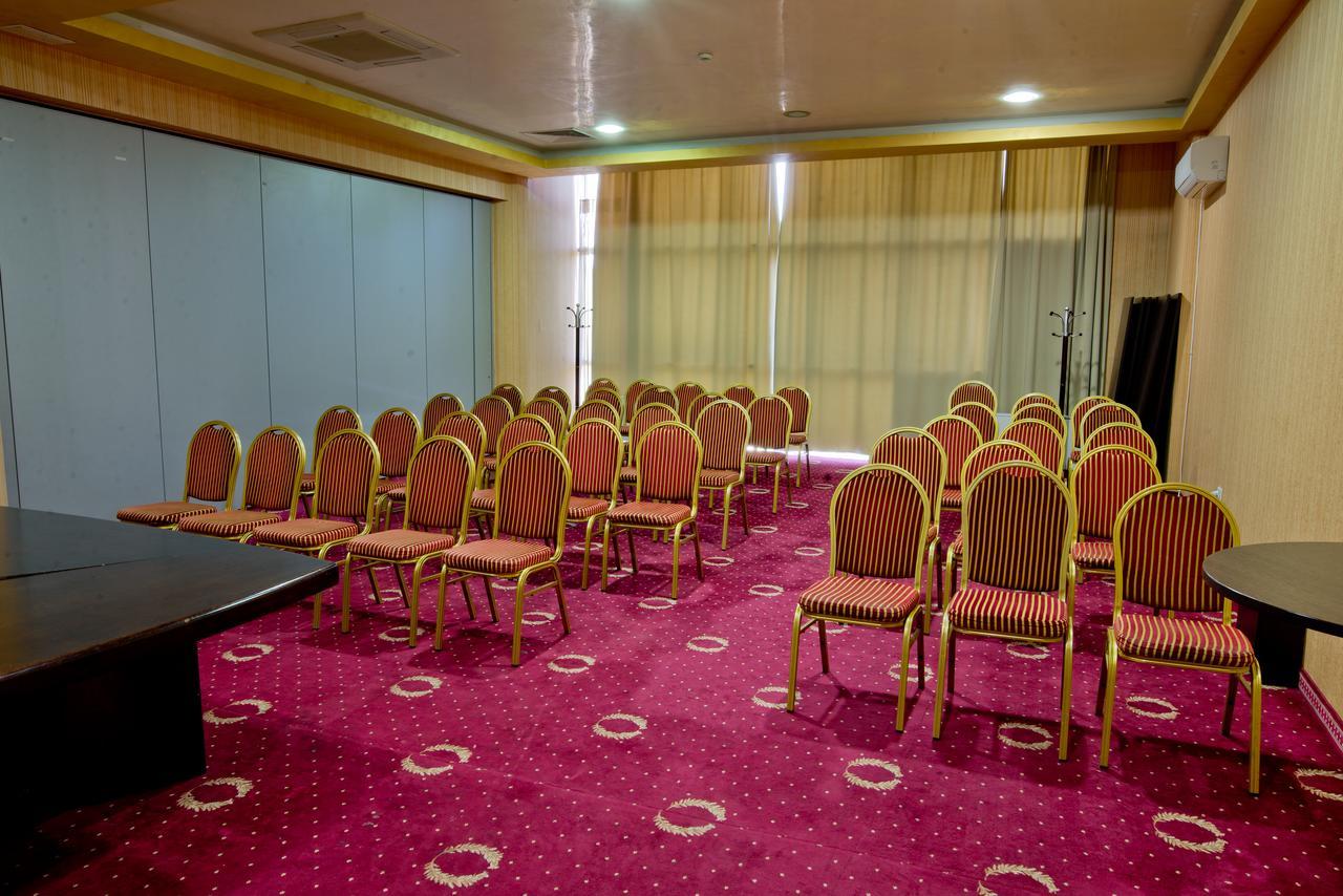 Merian Palace Hotel Stara Zagora Extérieur photo