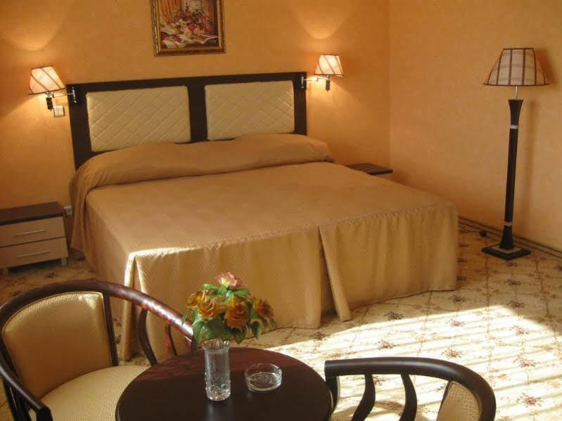 Merian Palace Hotel Stara Zagora Extérieur photo